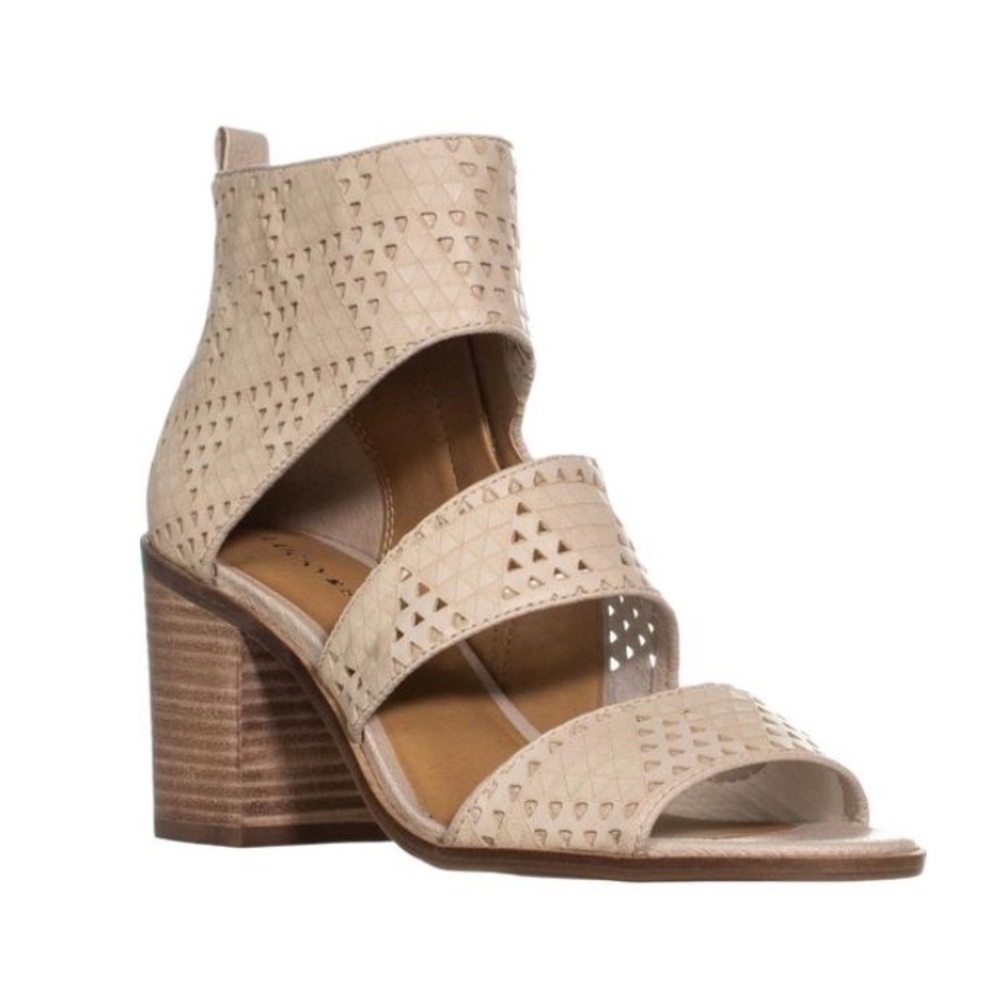 Lucky Brand Kabott Leather Sandals in Sandshell 8